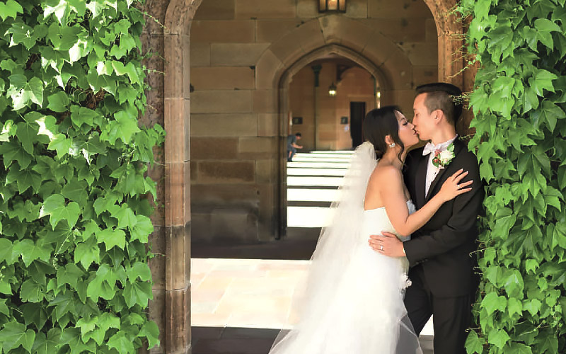 Wendy & Brian kissing