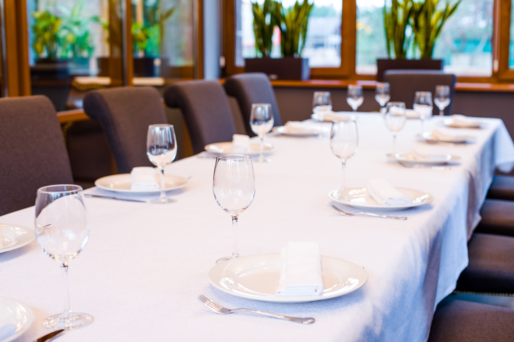 White Table Cloth